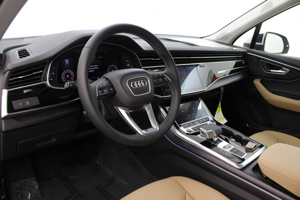New 2026 Audi Q7 2.0T Premium AWD/4WD image 16