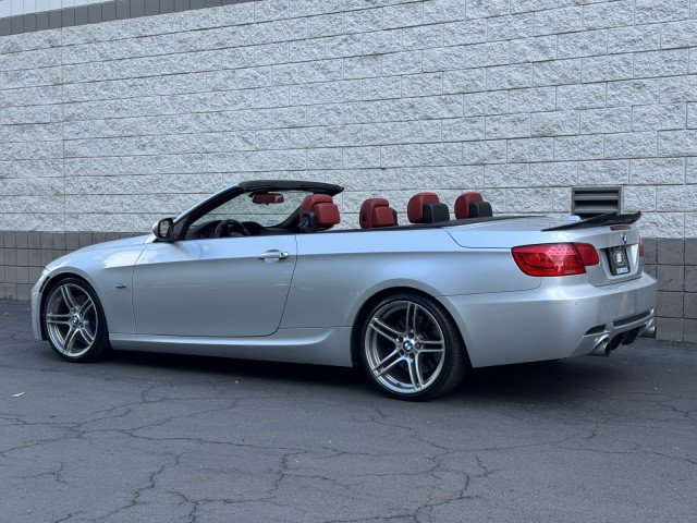Used 2013 BMW 335is Convertible w/ Premium Pkg RWD image 2