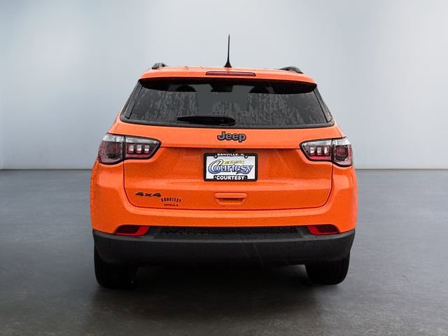 New 2026 Jeep Compass Latitude AWD/4WD image 4