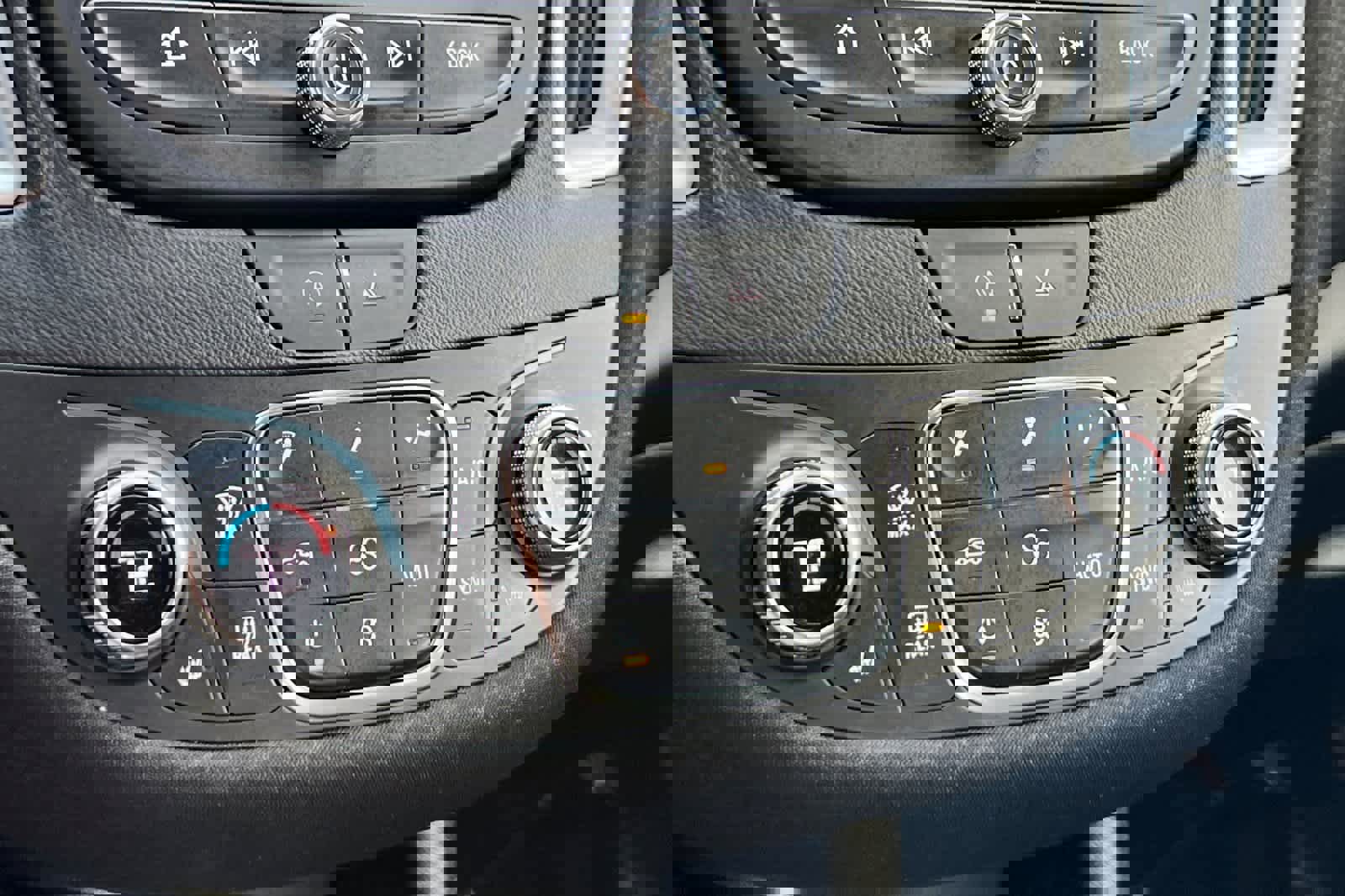 Used 2024 Chevrolet Malibu LT image 23