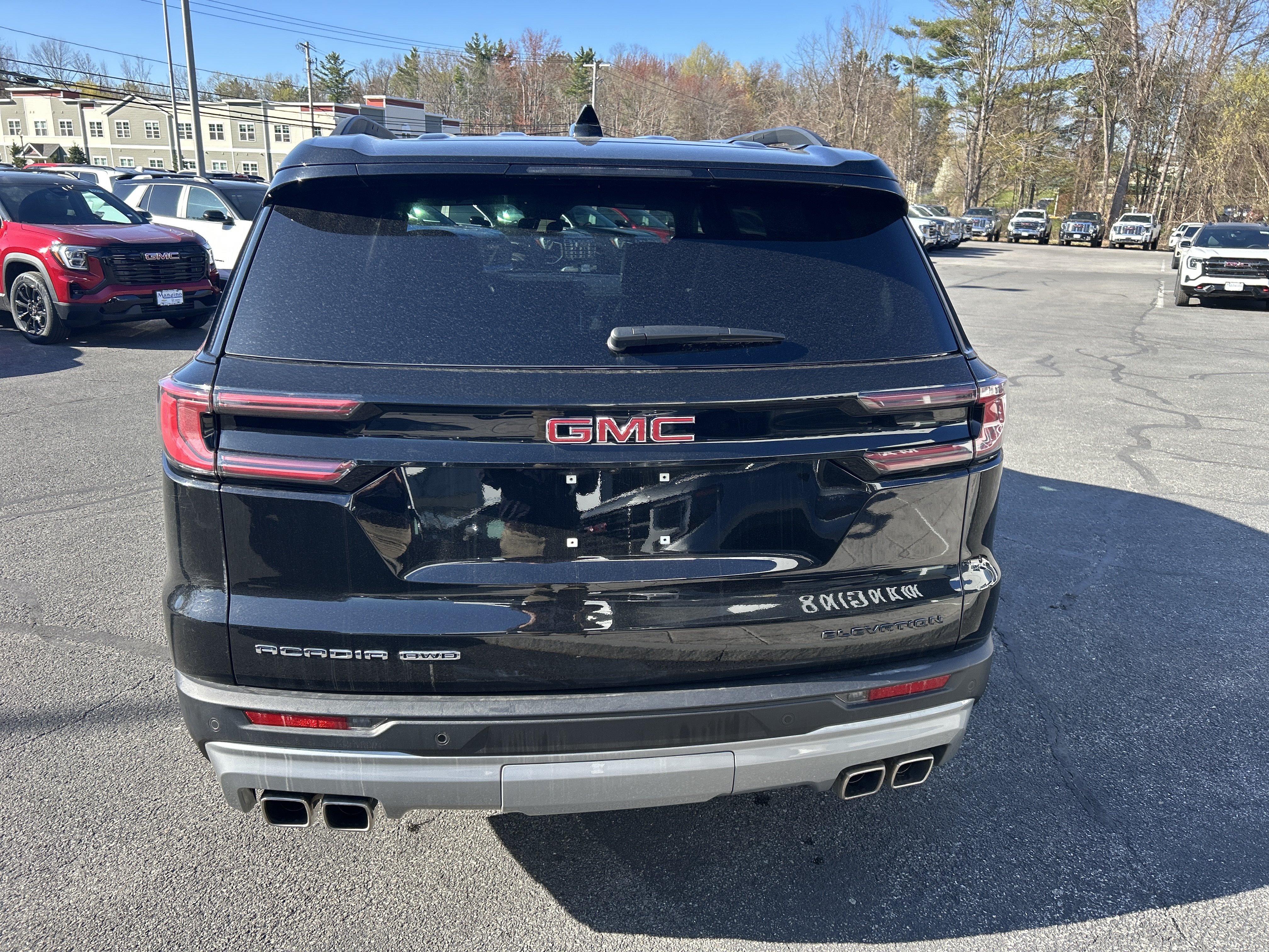 Certified 2024 GMC Acadia Elevation AWD/4WD image 6