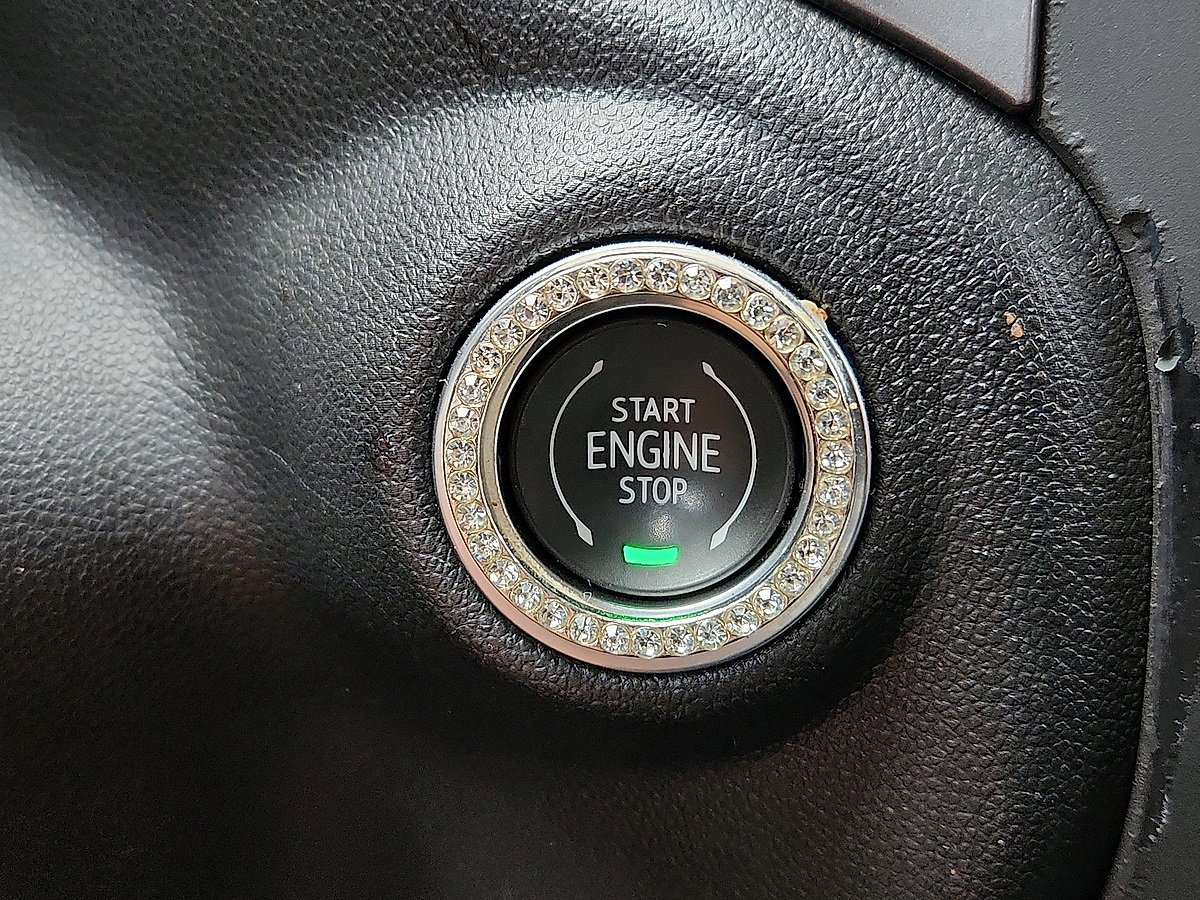 Used 2024 Chevrolet Silverado 1500 Custom image 9