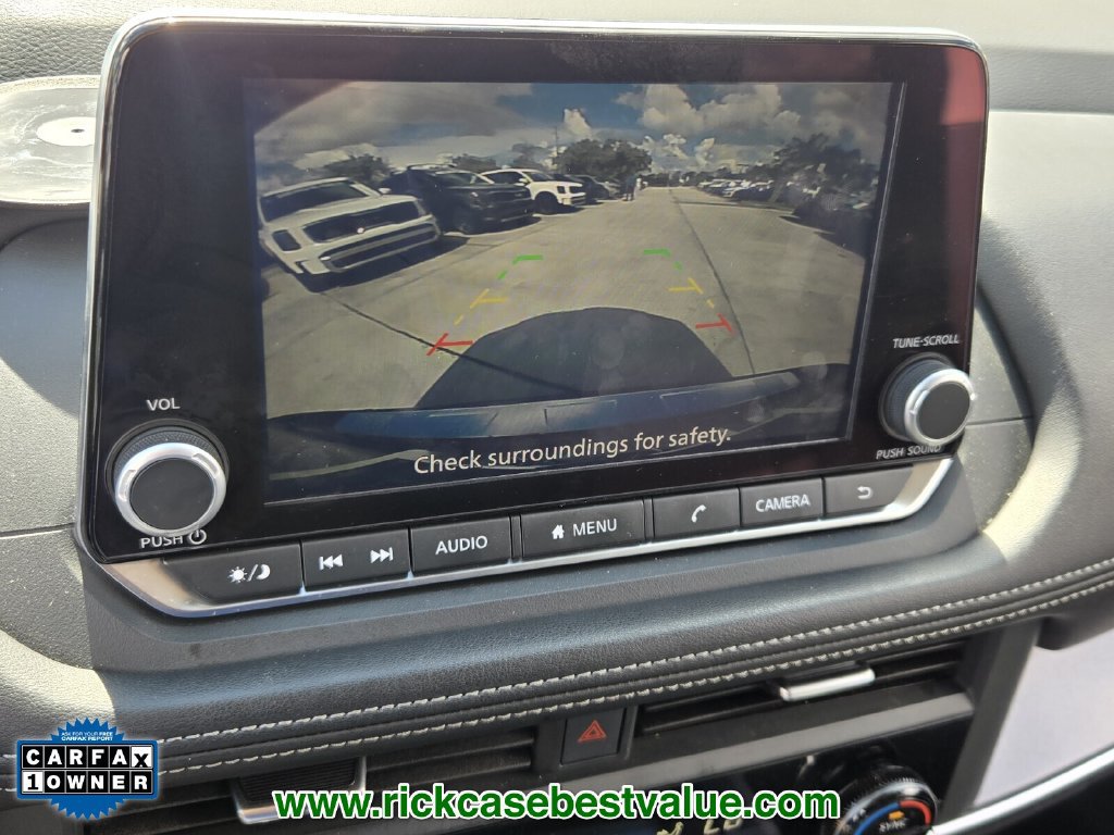 Used 2025 Nissan Rogue SV AWD/4WD image 22