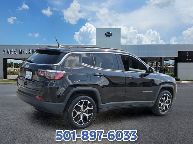 Used 2025 Jeep Compass Limited AWD/4WD image 5