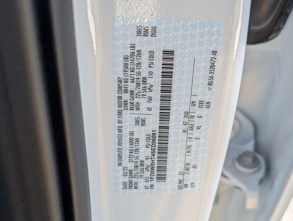 New 2025 Ford F550 4x4 Crew Cab Super Duty image 31