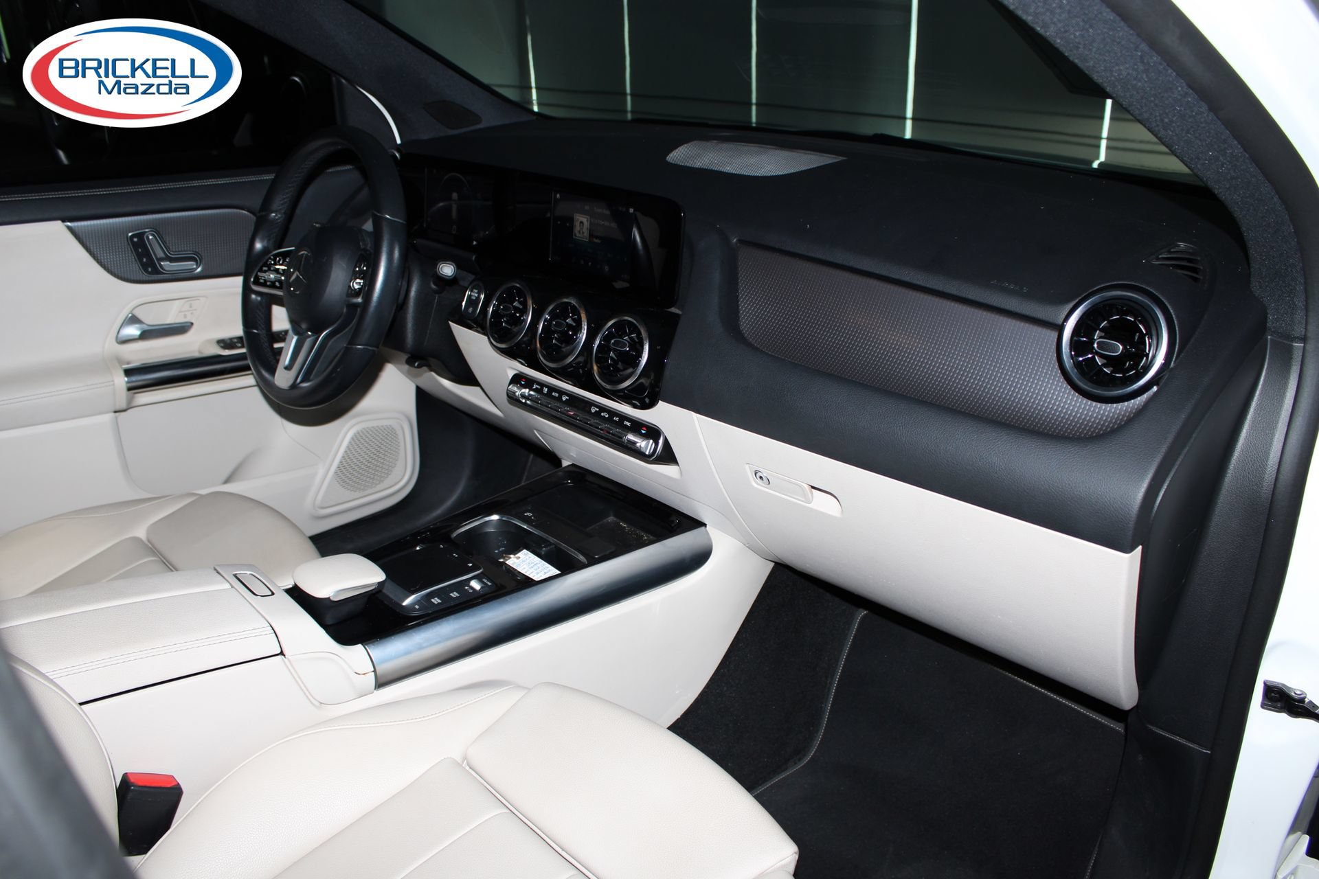 Used 2021 Mercedes-Benz GLA 250 image 13