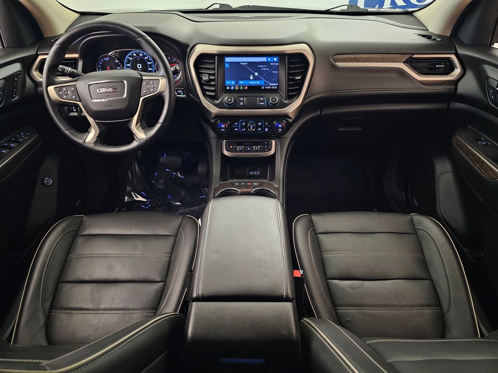Used 2020 GMC Acadia Denali w/ Technology Package image 19