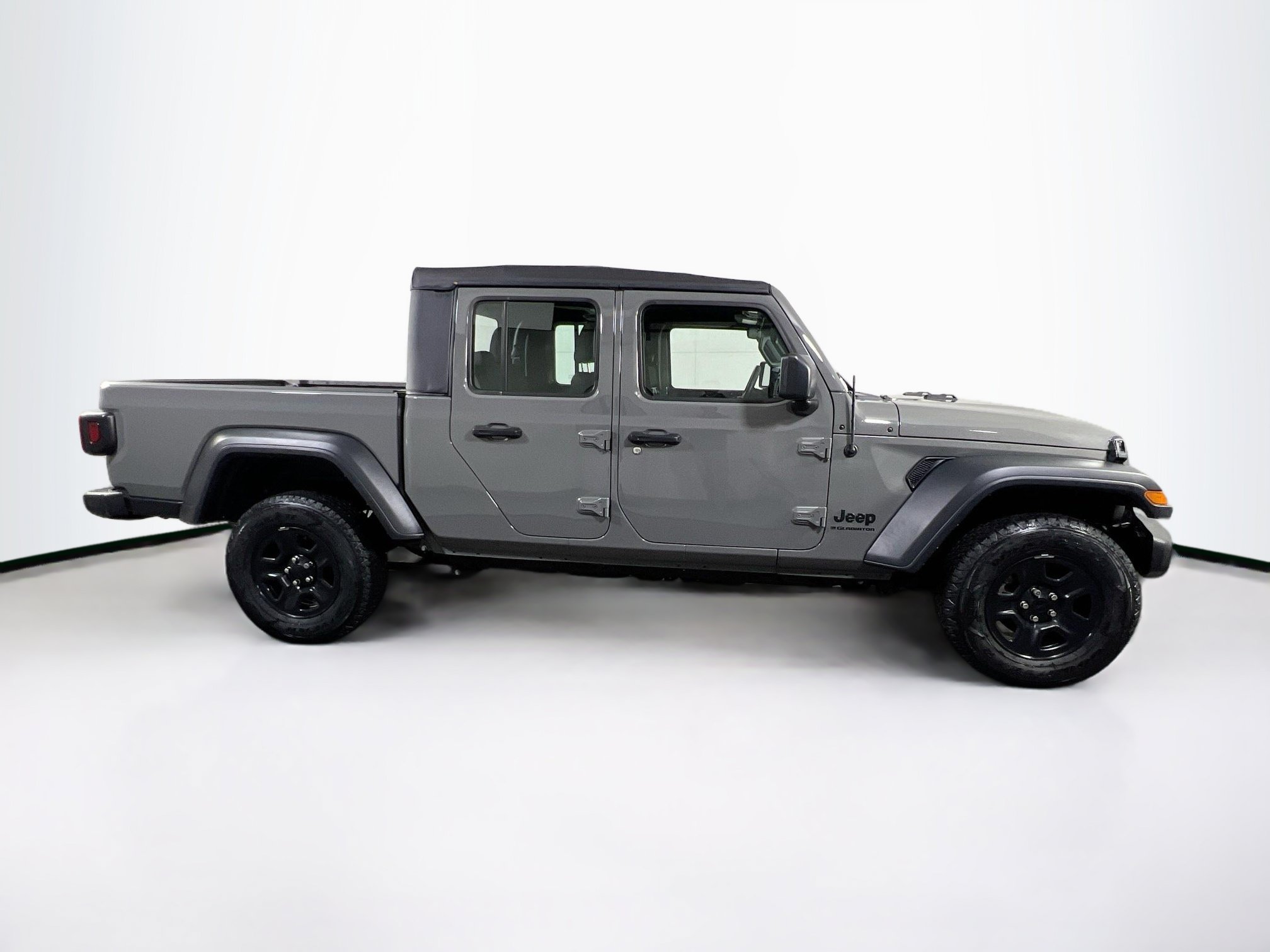 Used 2023 Jeep Gladiator Sport w/ Trailer Tow Package AWD/4WD image 4