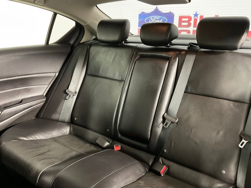 Used 2014 Acura ILX w/ Premium Package image 16