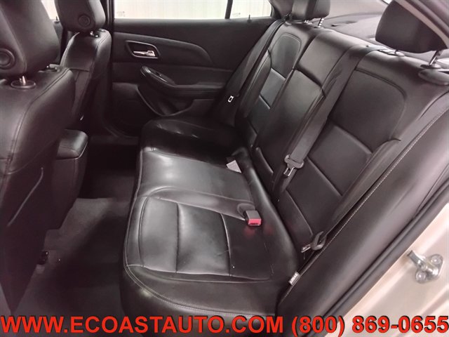 Used 2016 Chevrolet Malibu LTZ FWD image 13