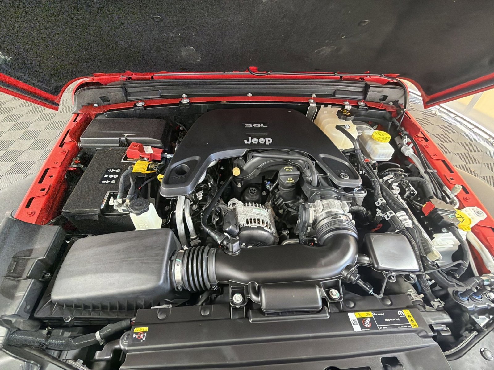 Used 2021 Jeep Wrangler Unlimited Sport image 26