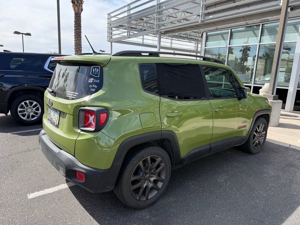 Used 2016 Jeep Renegade 75th Anniversary FWD image 5
