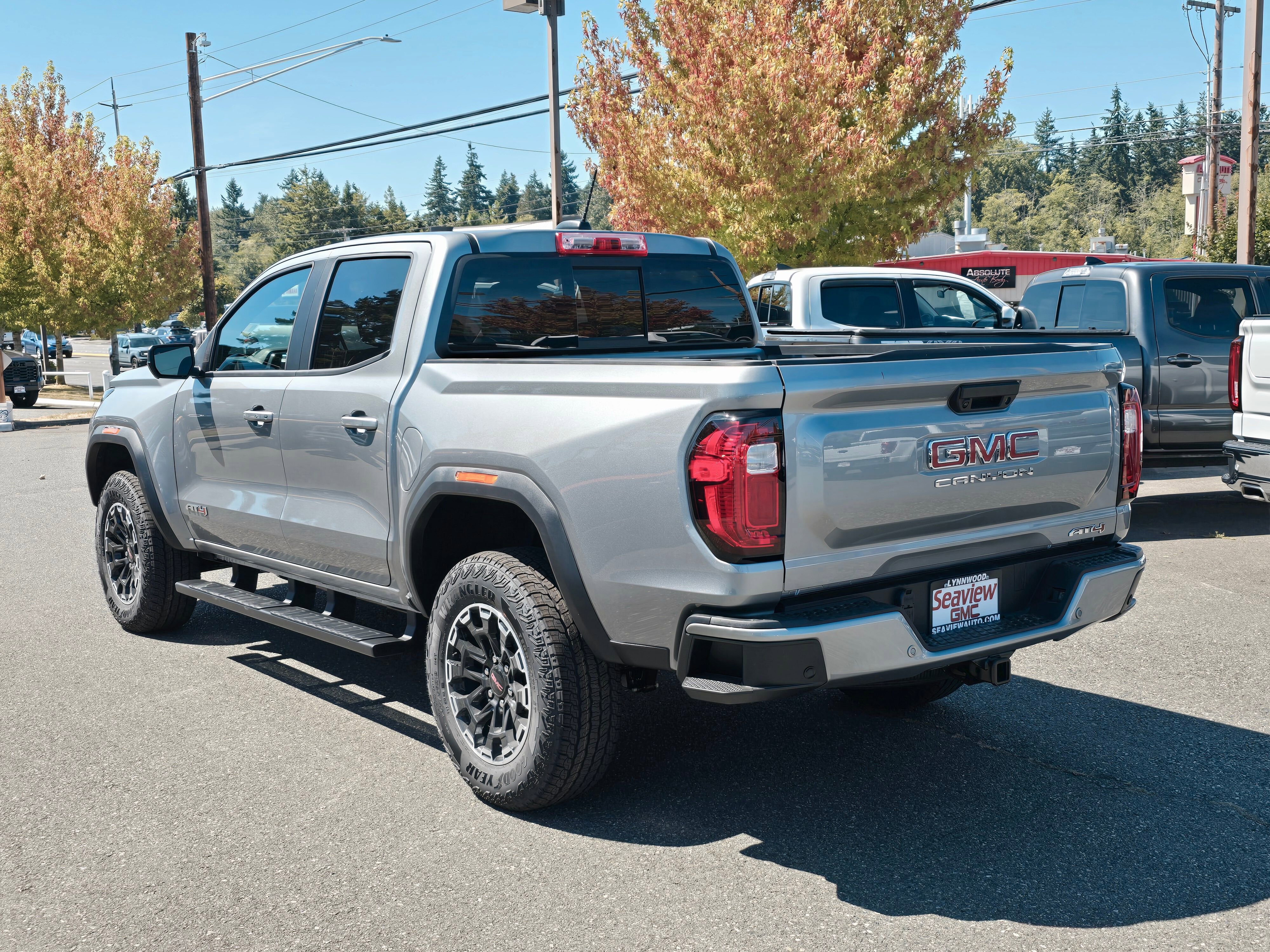 New 2026 GMC Canyon AT4 w/ Technology Plus Package image 5