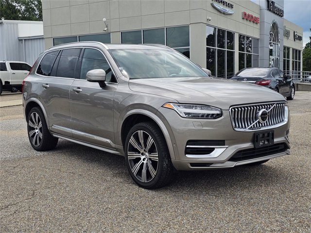 Used 2020 Volvo XC90 T8 Inscription w/ Protection Package AWD/4WD image 12