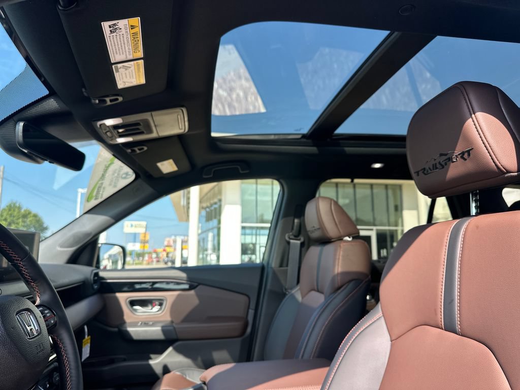 New 2026 Honda Pilot TrailSport image 21