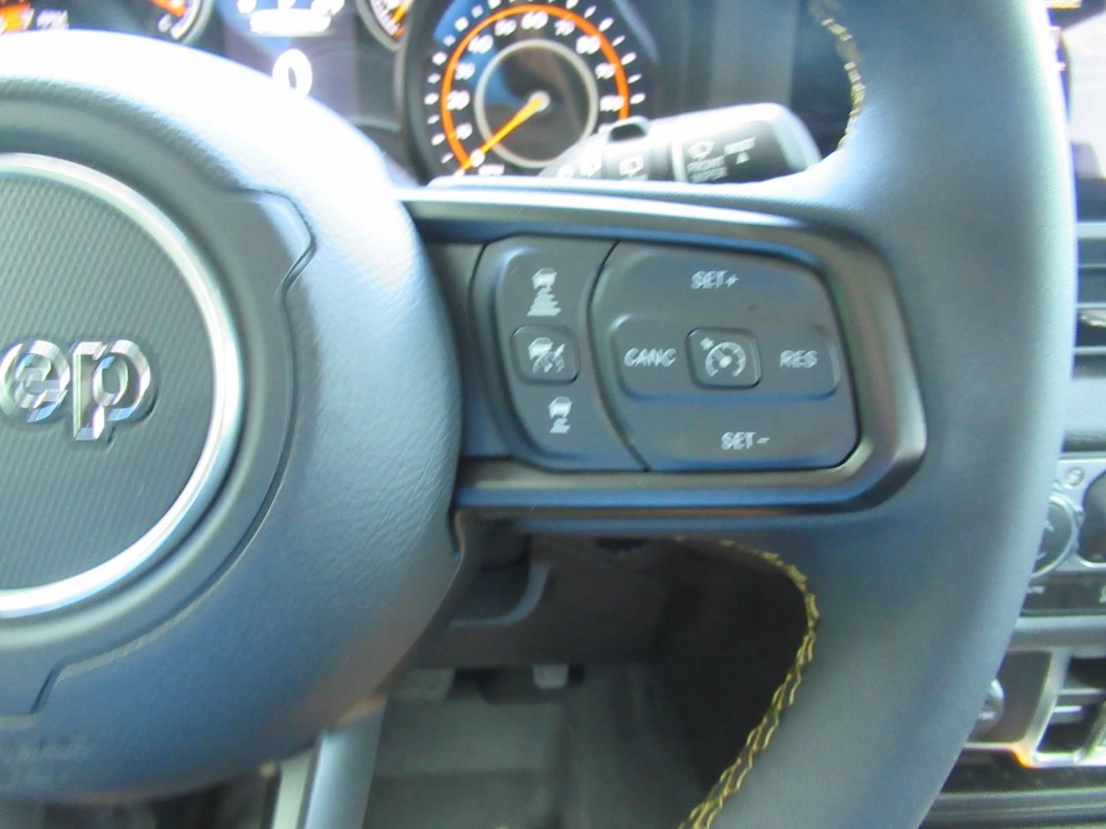 Used 2024 Jeep Wrangler Unlimited Sport AWD/4WD image 26