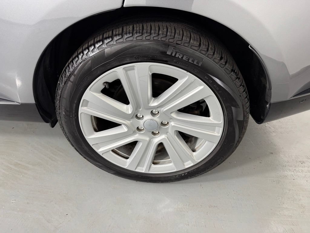 Used 2023 Land Rover Range Rover Long Wheelbase SE AWD/4WD image 39