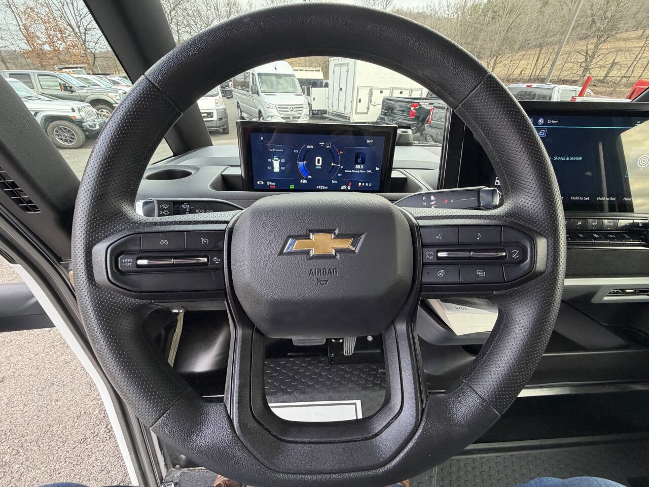 Used 2025 Chevrolet Brightdrop 600 image 32