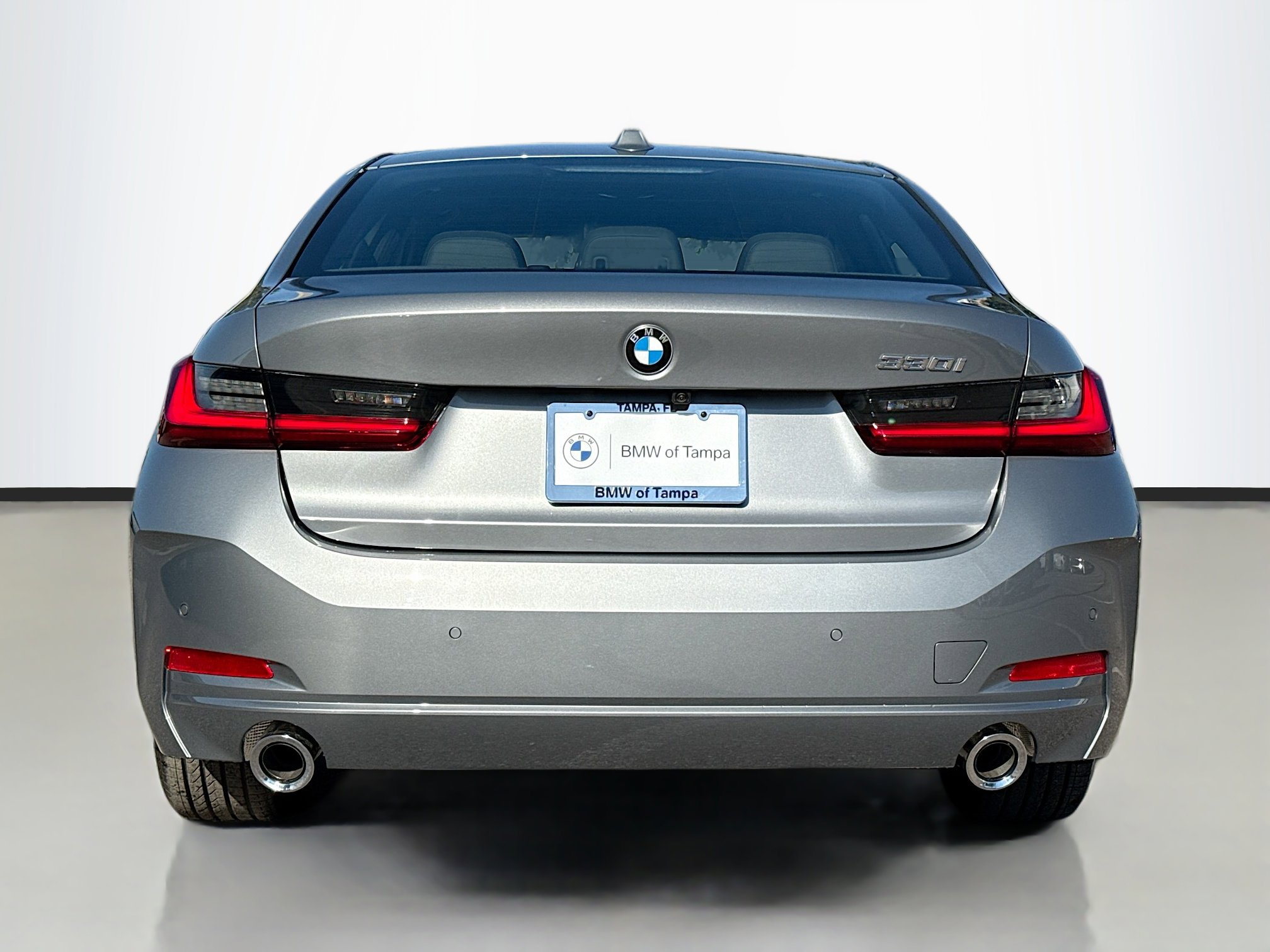 New 2026 BMW 330i Sedan w/ Convenience Package image 4