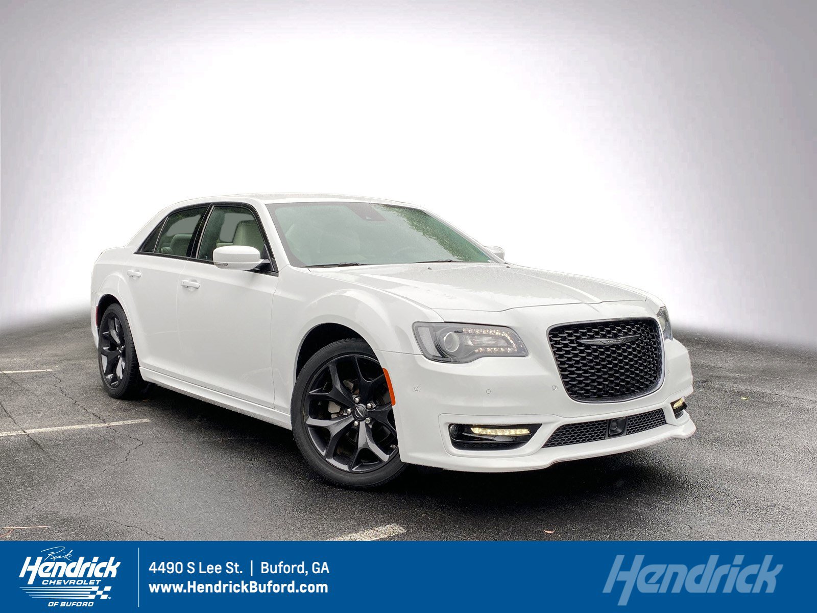 Used 2022 Chrysler 300 Touring L w/ Safetytec Plus Group