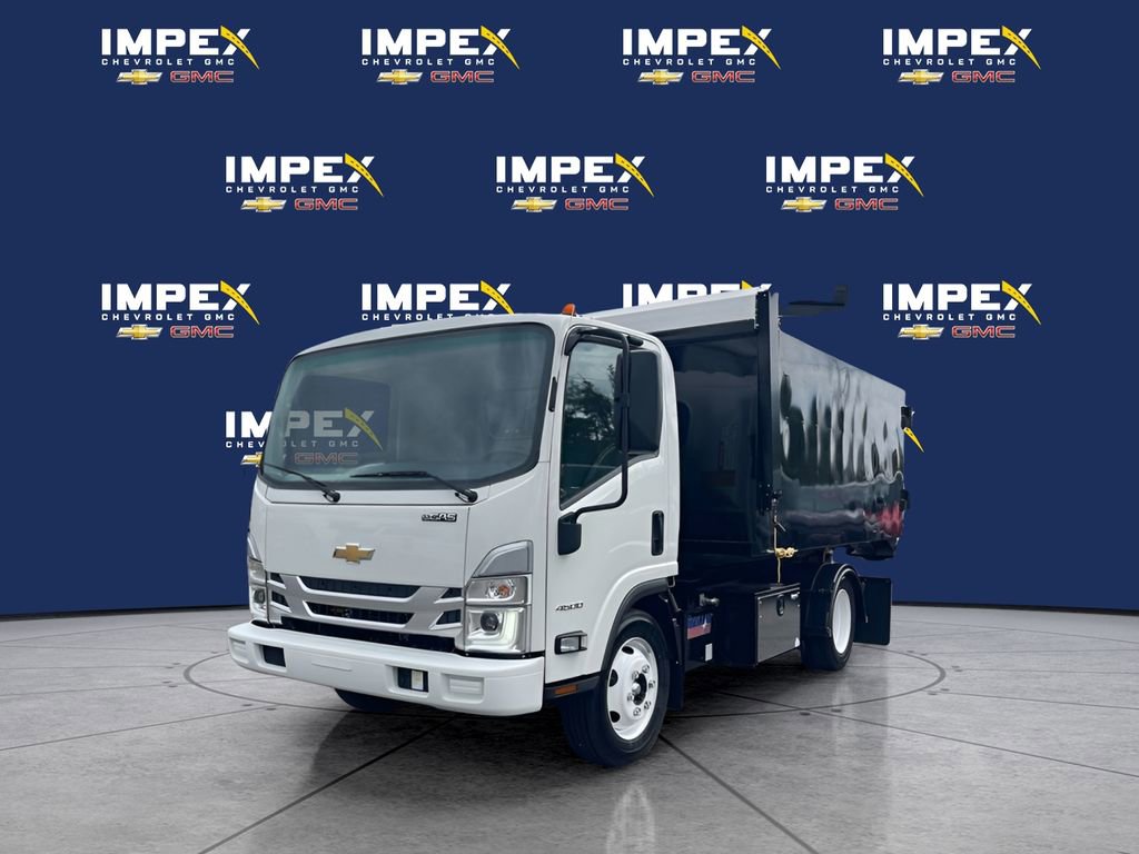 Used 2024 Chevrolet Low Cab Forward RWD image 7