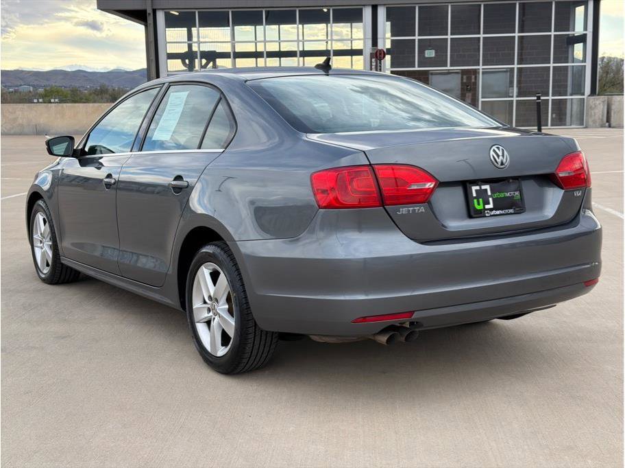 Used 2013 Volkswagen Jetta TDI image 6