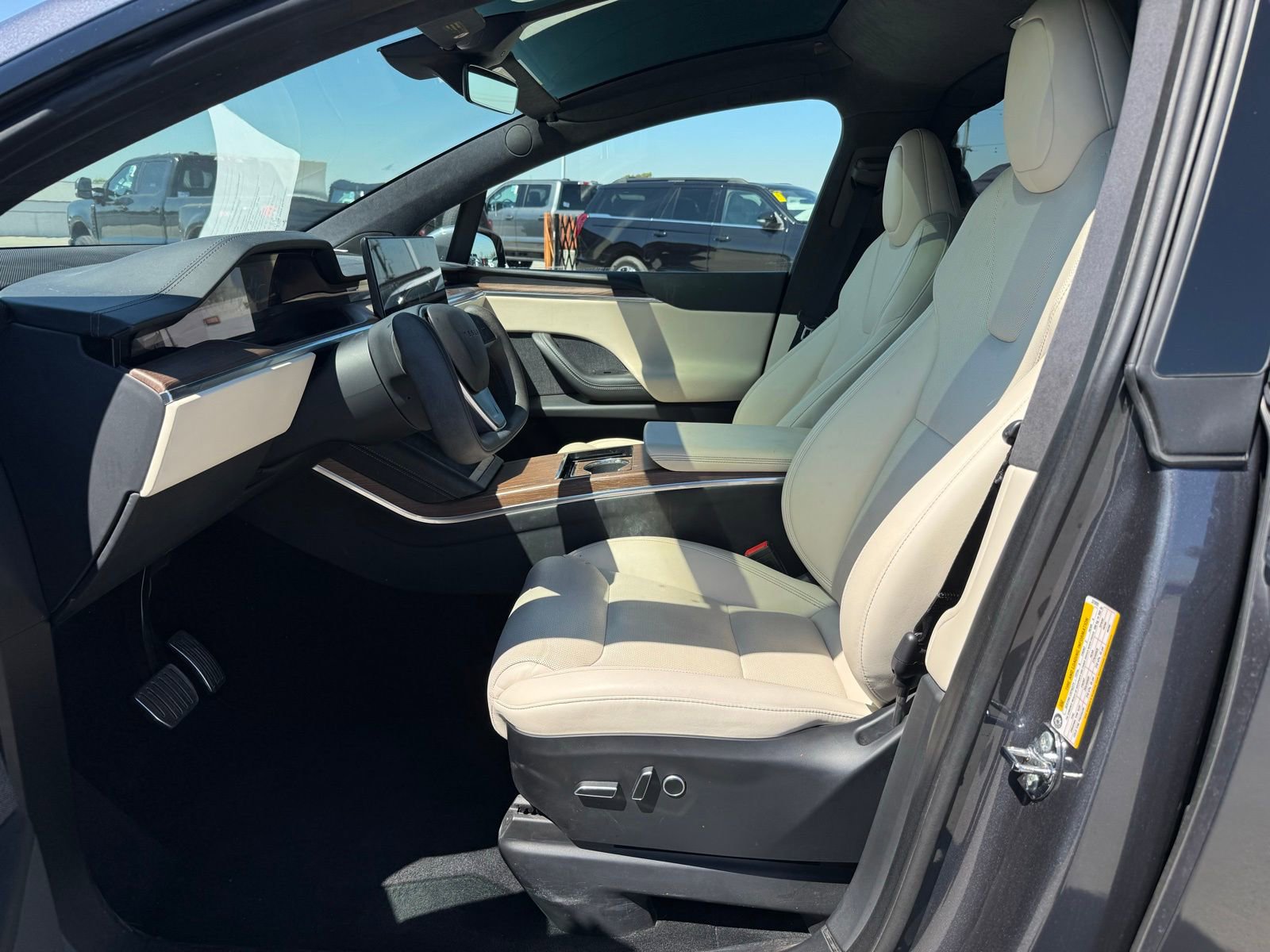 Used 2022 Tesla Model X AWD/4WD image 5