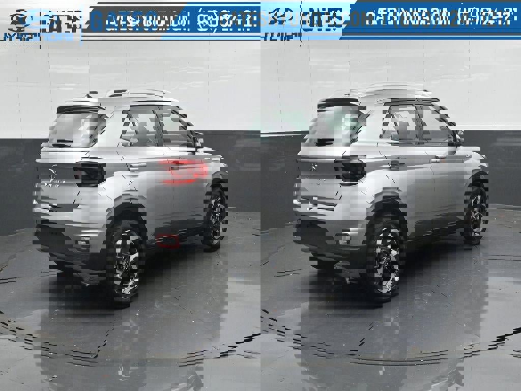 New 2026 Hyundai Venue SEL image 2