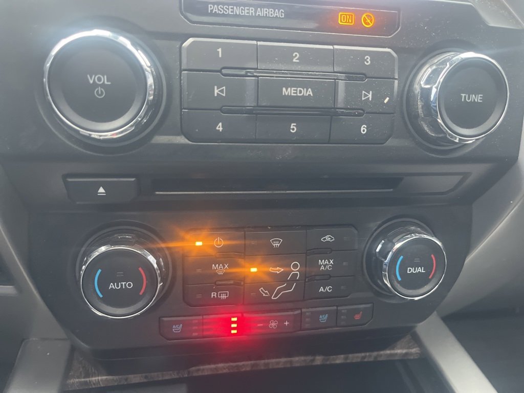 Used 2018 Ford F250 Lariat w/ Lariat Ultimate Package image 17