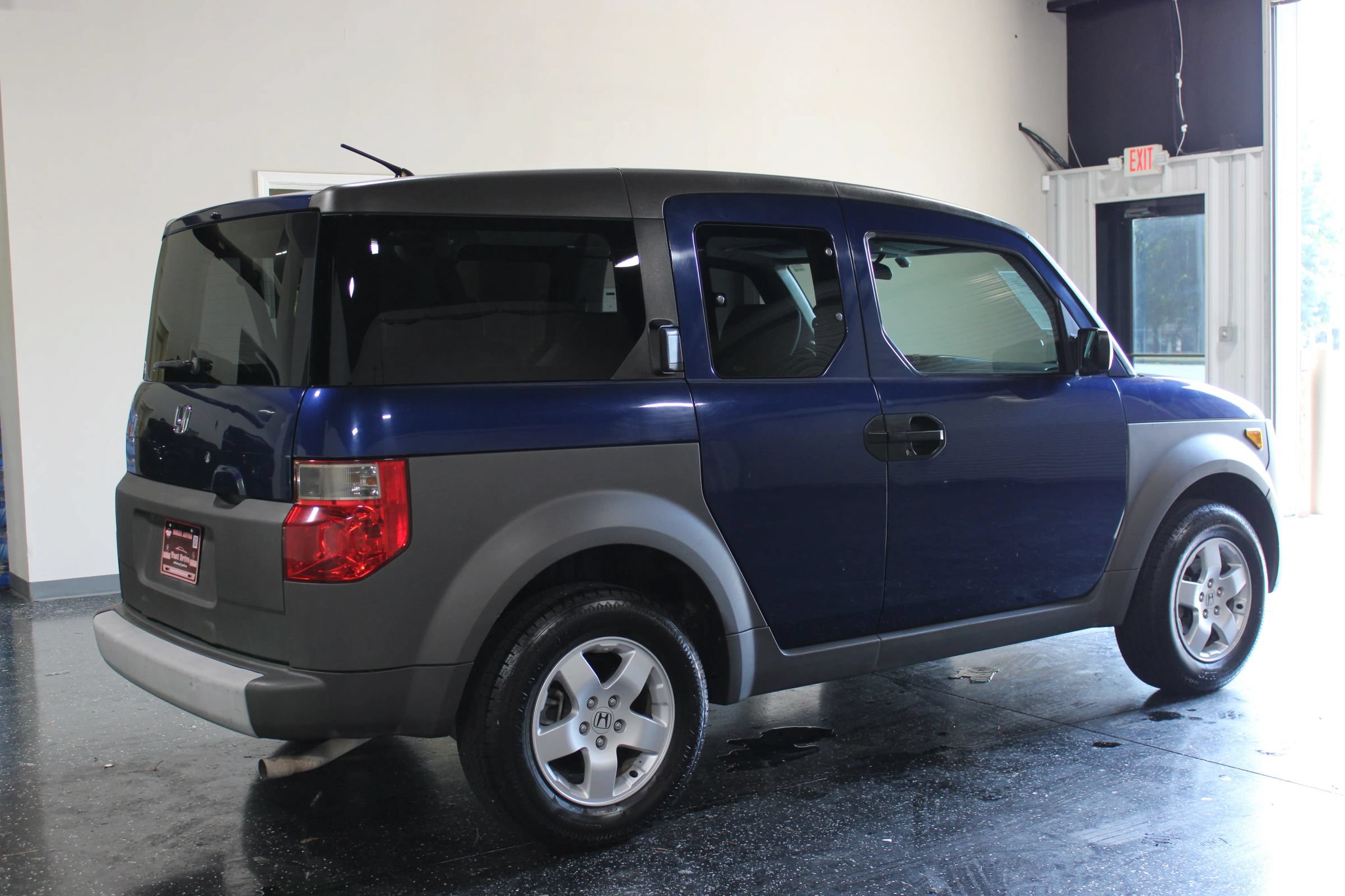 Used 2003 Honda Element EX image 3
