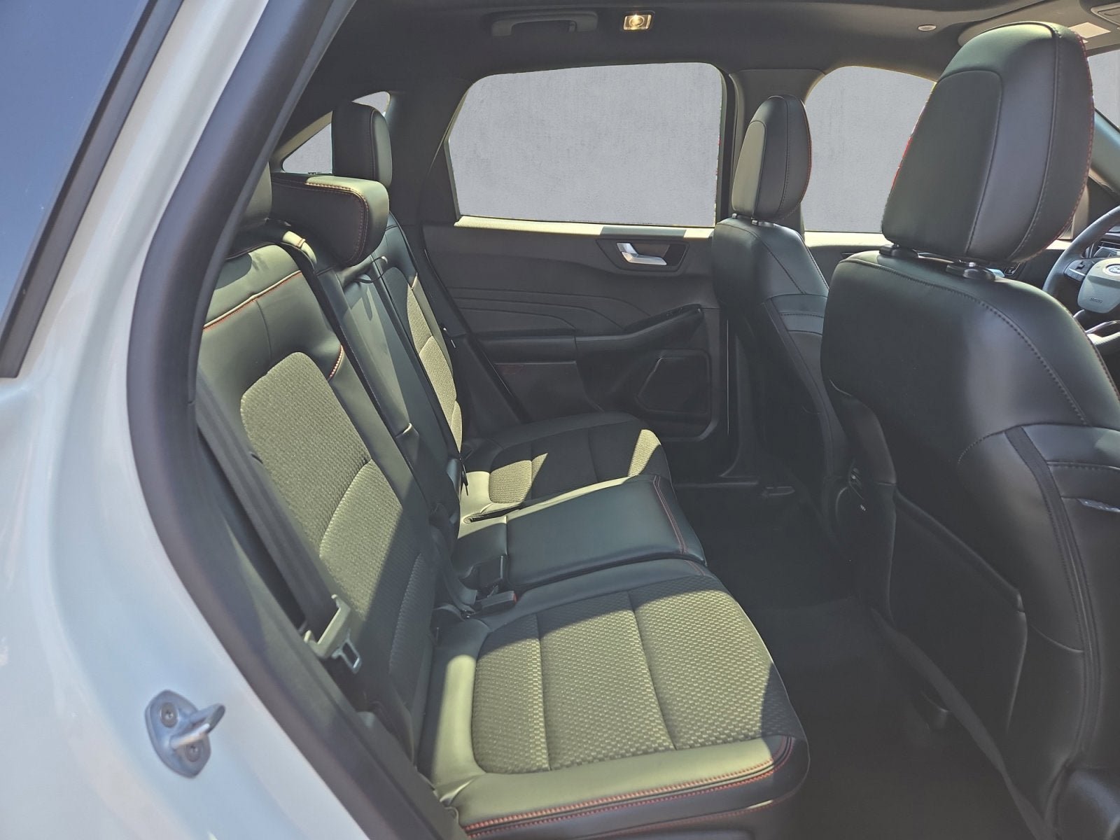 Certified 2023 Ford Escape ST-Line w/ Tech Pack #1 AWD/4WD image 24