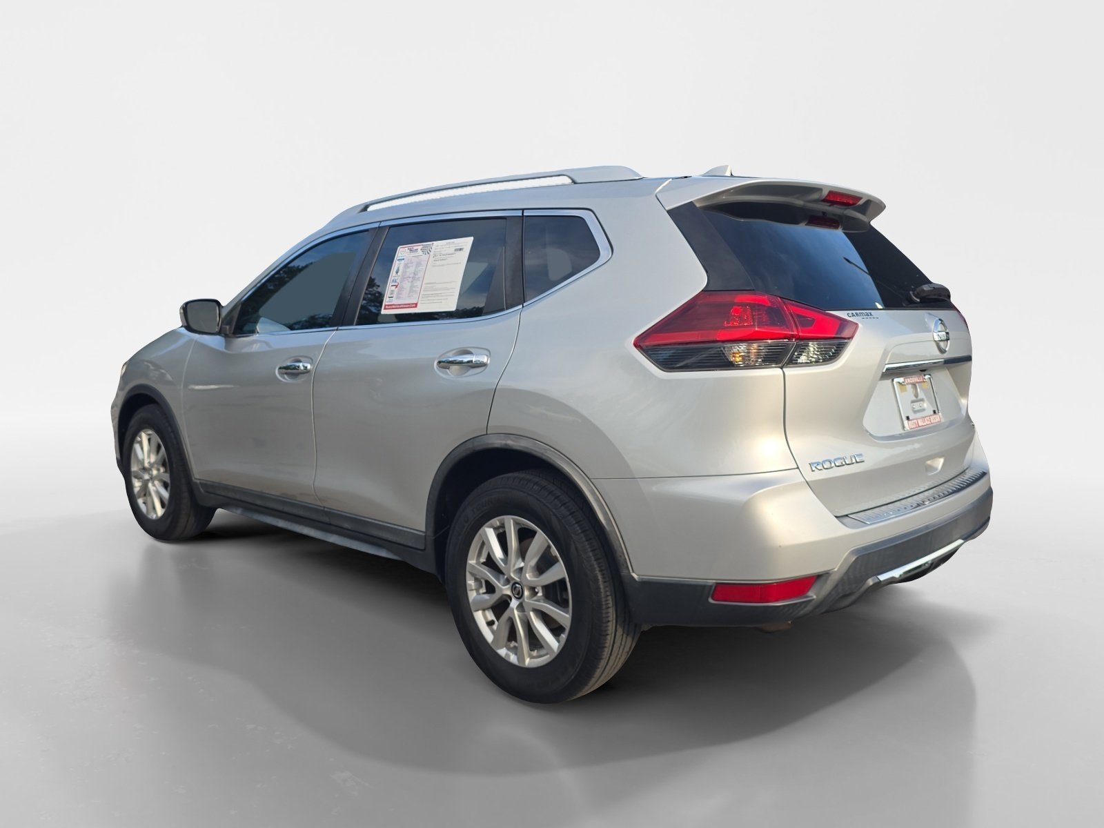 Used 2018 Nissan Rogue SV FWD video 3