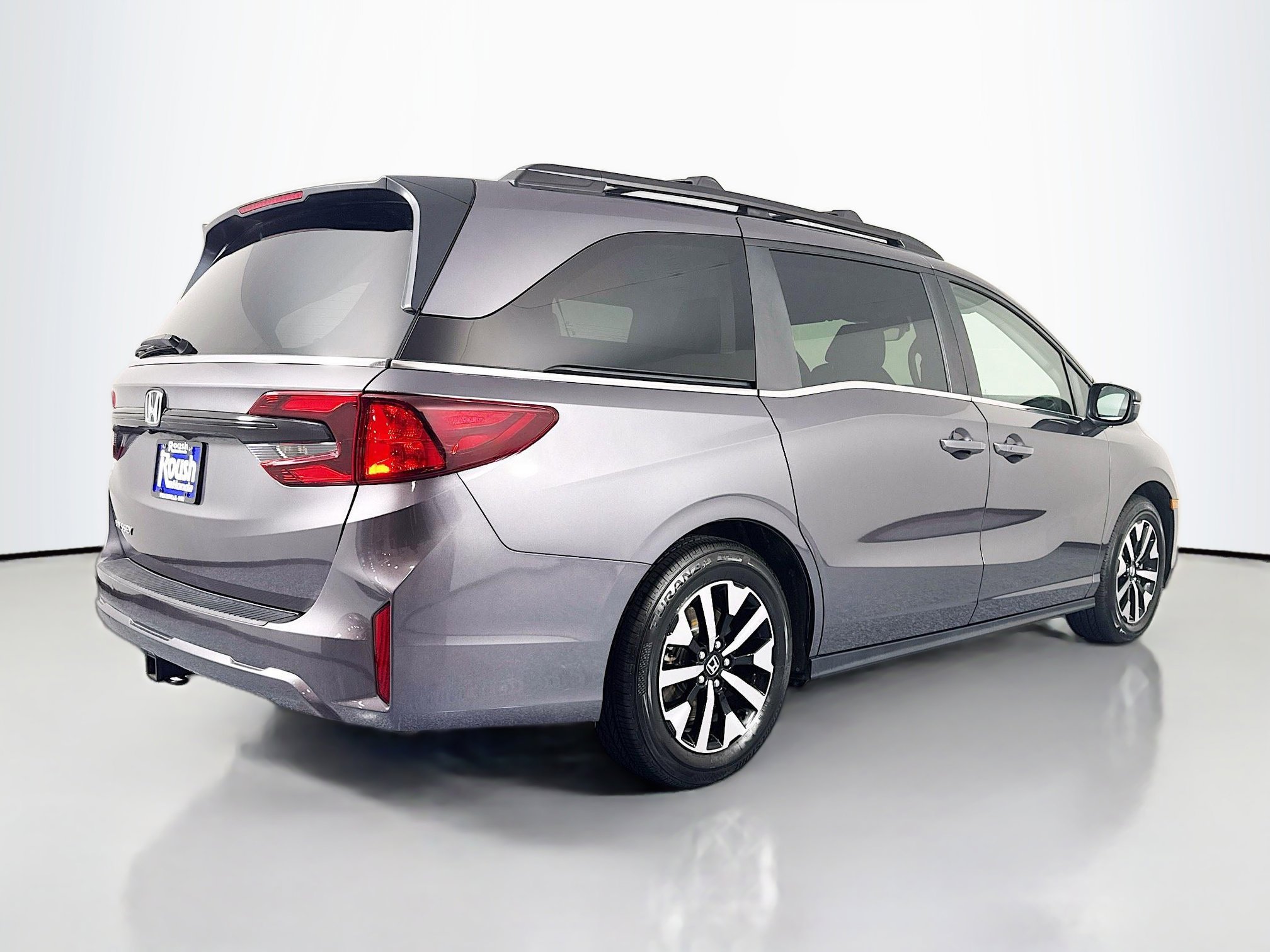 Certified 2026 Honda Odyssey EX-L image 5