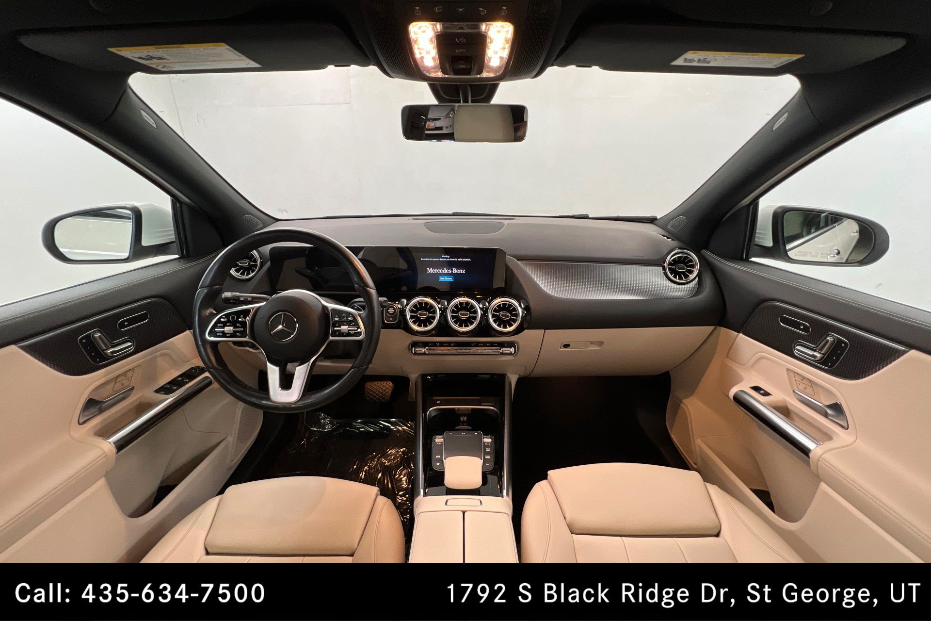 Certified 2022 Mercedes-Benz GLA 250 4MATIC w/ Premium Package Lite image 9
