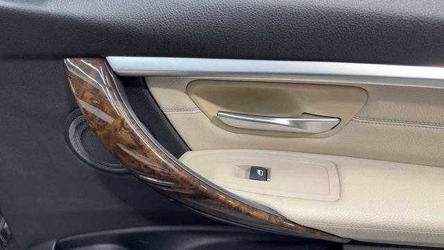 Used 2016 BMW 340i xDrive Sedan AWD/4WD image 13