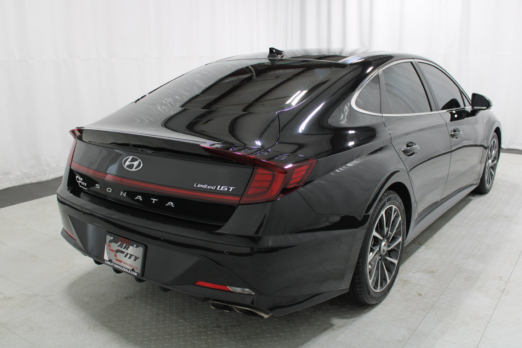 Used 2022 Hyundai Sonata Limited FWD image 6