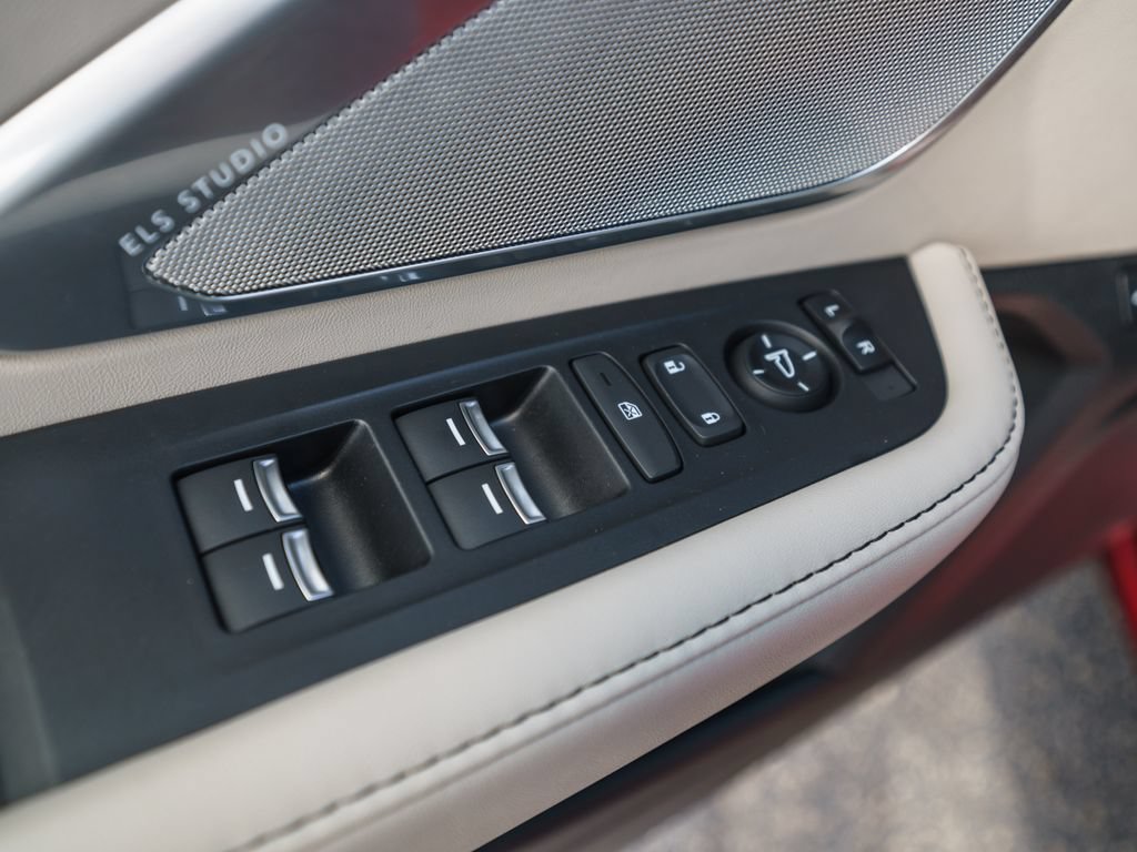 Certified 2025 Acura RDX SH-AWD w/ Technology Package image 20