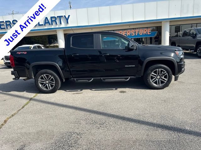 Used 2019 Chevrolet Colorado W/T w/ Custom Special Edition AWD/4WD image 2