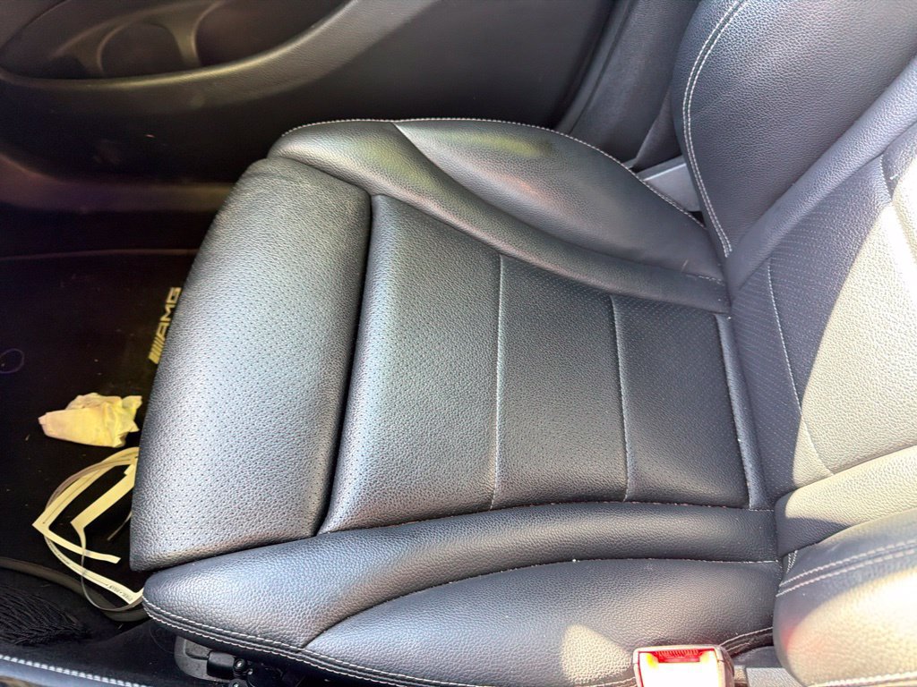 Used 2020 Mercedes-Benz GLC 300 4MATIC image 24