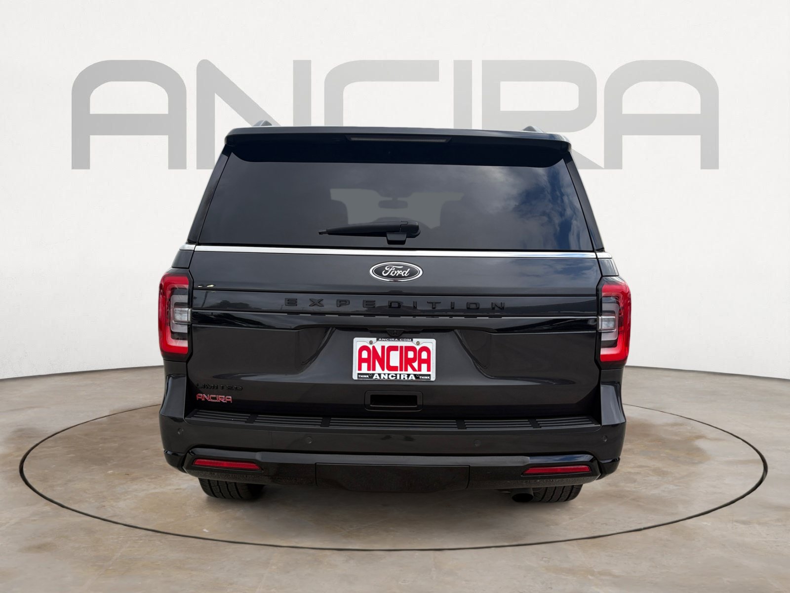 Used 2023 Ford Expedition Limited RWD image 10