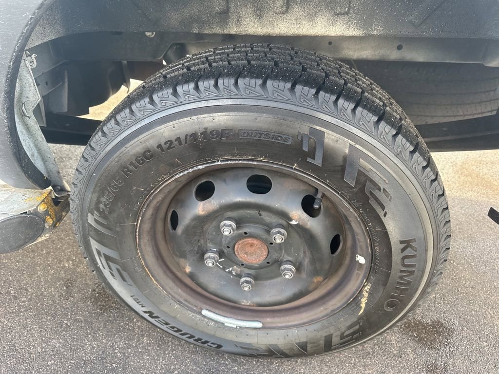 Used 2019 Ford Transit 250 130 Low Roof w/ Exterior Upgrade Package image 35