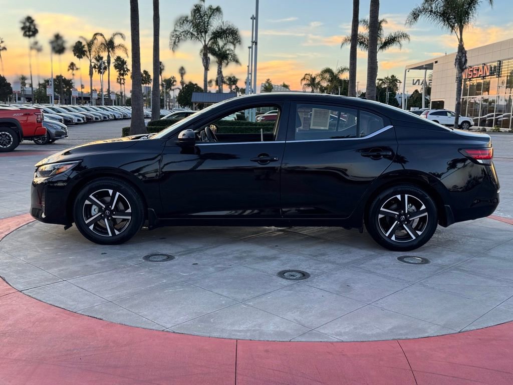 Certified 2025 Nissan Sentra SV image 5