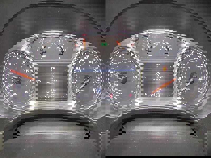 Used 2023 GMC Terrain SLT image 25