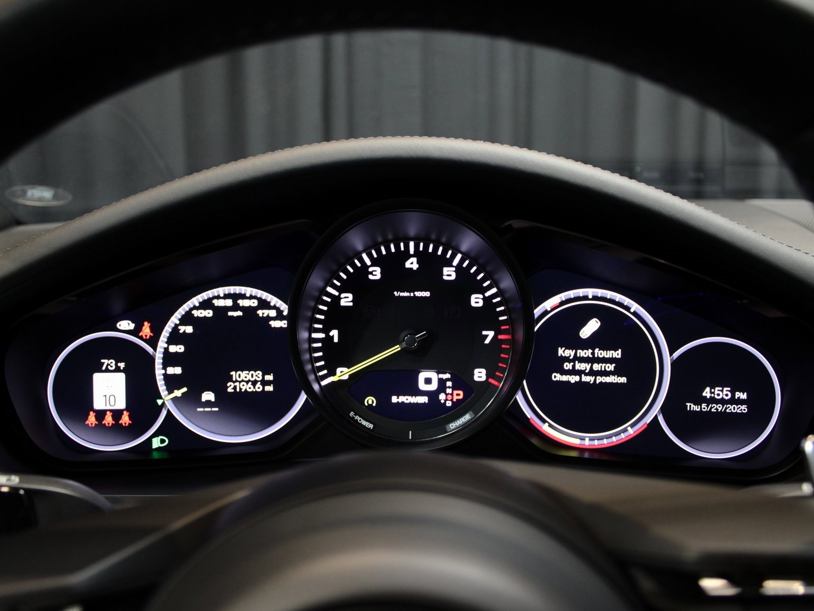 Certified 2023 Porsche Panamera 4 w/ Premium Package image 21