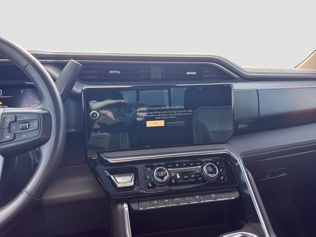 Used 2024 GMC Sierra 2500 Denali w/ Denali Reserve Package image 15