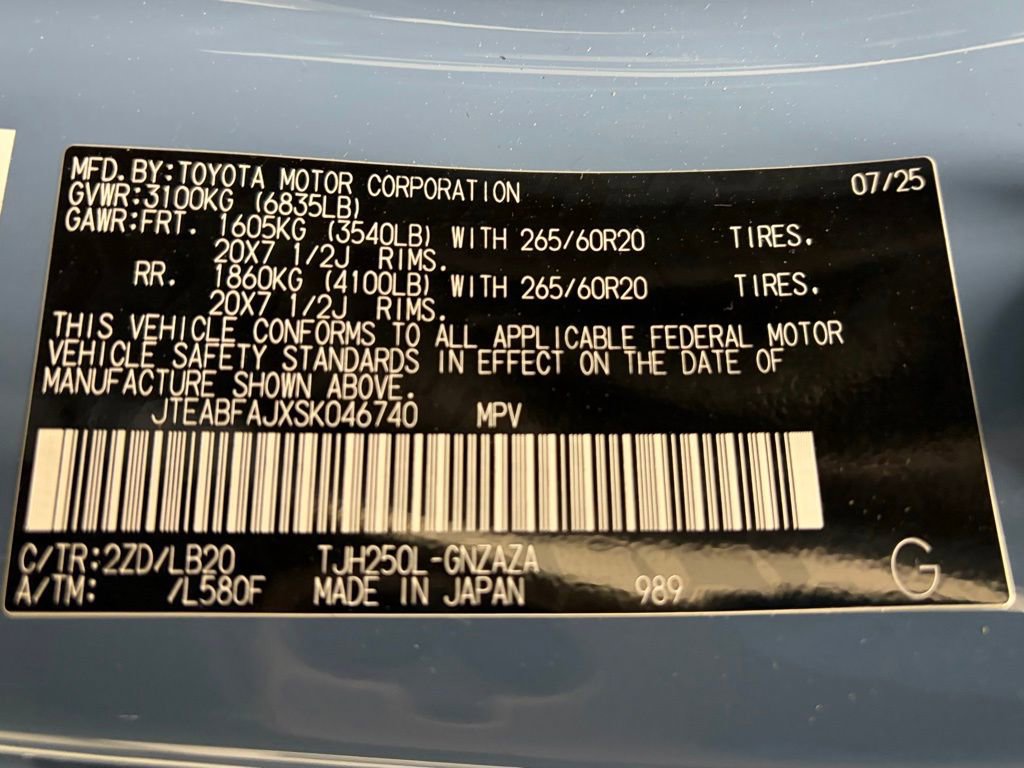 Used 2025 Toyota Land Cruiser w/ Premium Package image 51