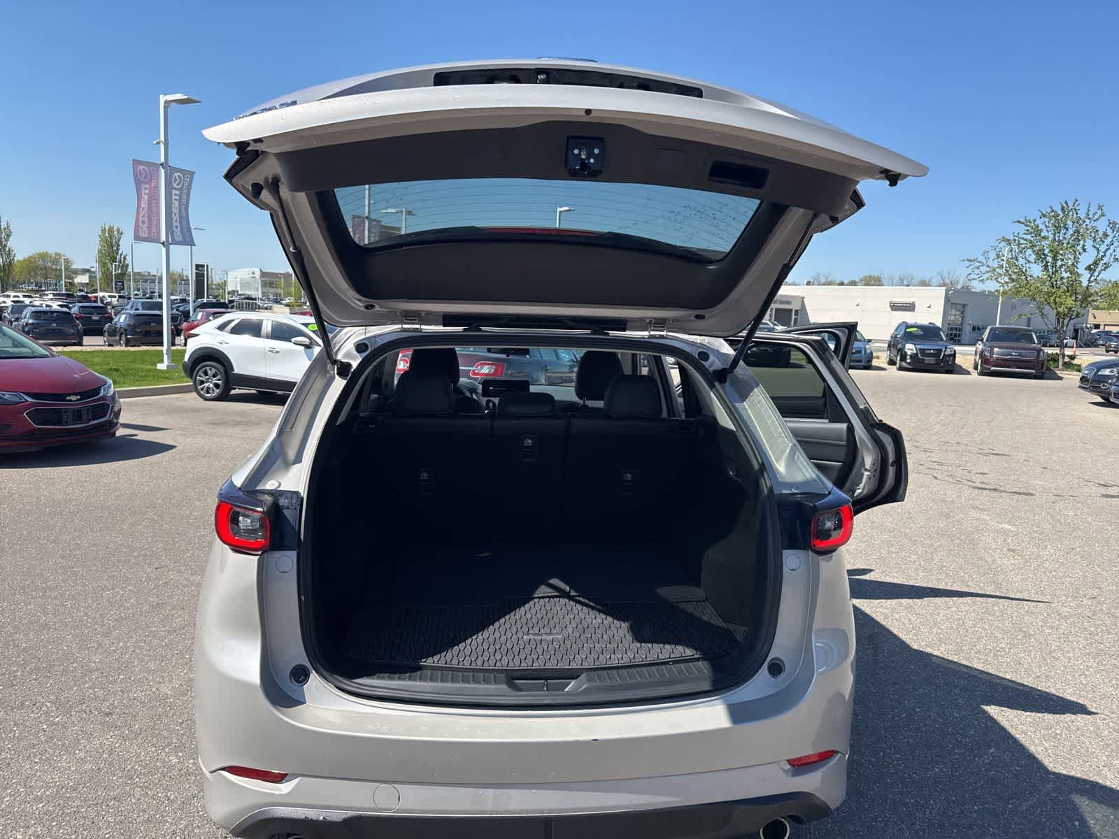 Used 2024 MAZDA CX-5 AWD 2.5 S w/ Select Package image 12
