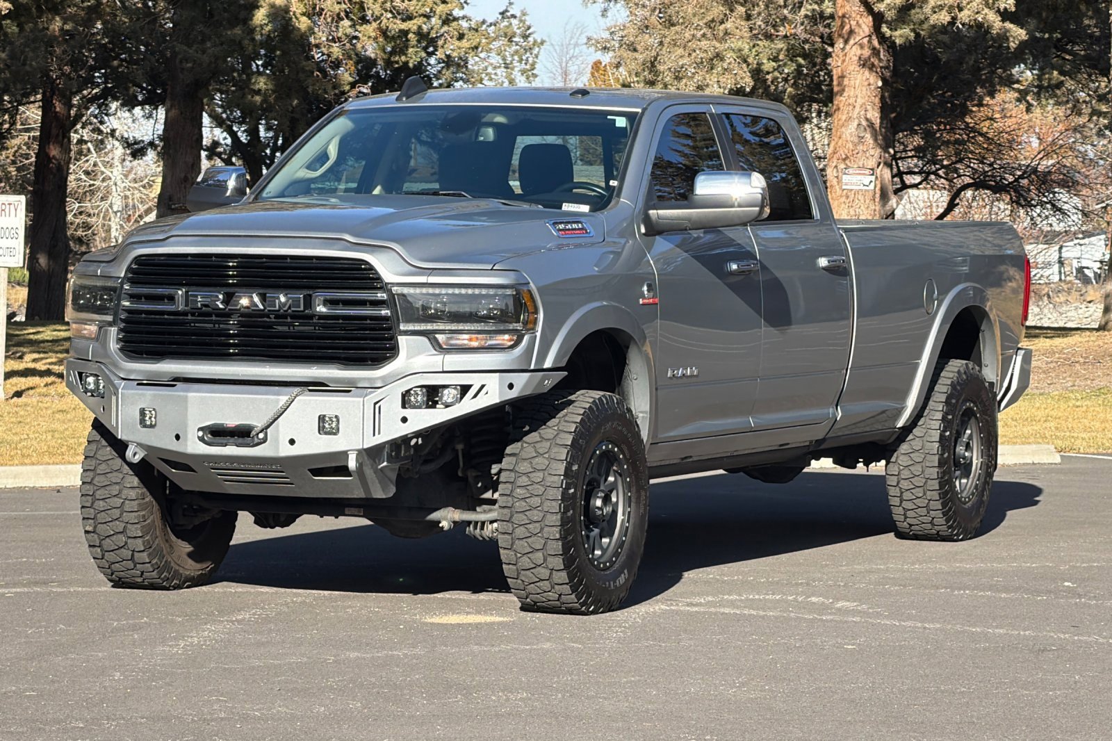 Used 2020 RAM 3500 Laramie image 8