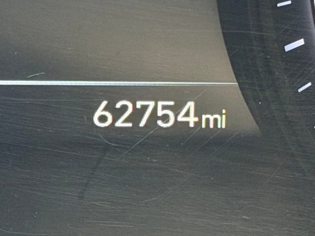 Used 2018 Genesis G80 3.3T Sport image 26