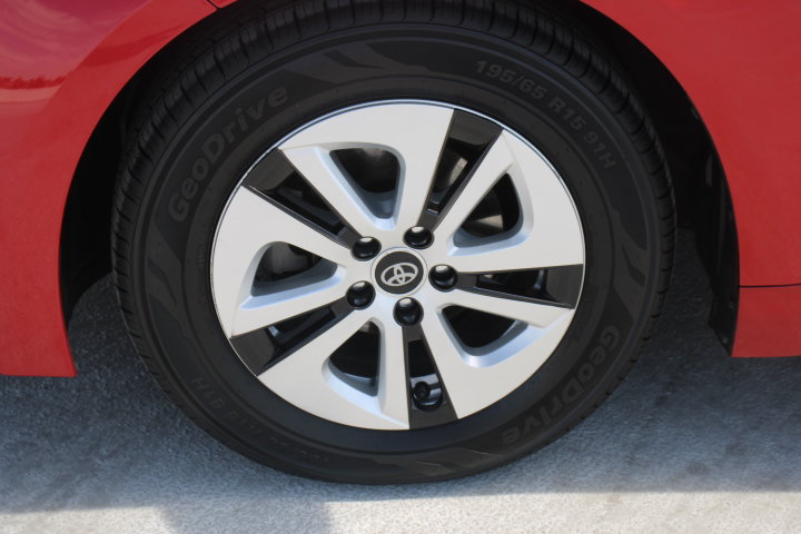 Used 2021 Toyota Corolla LE FWD image 9